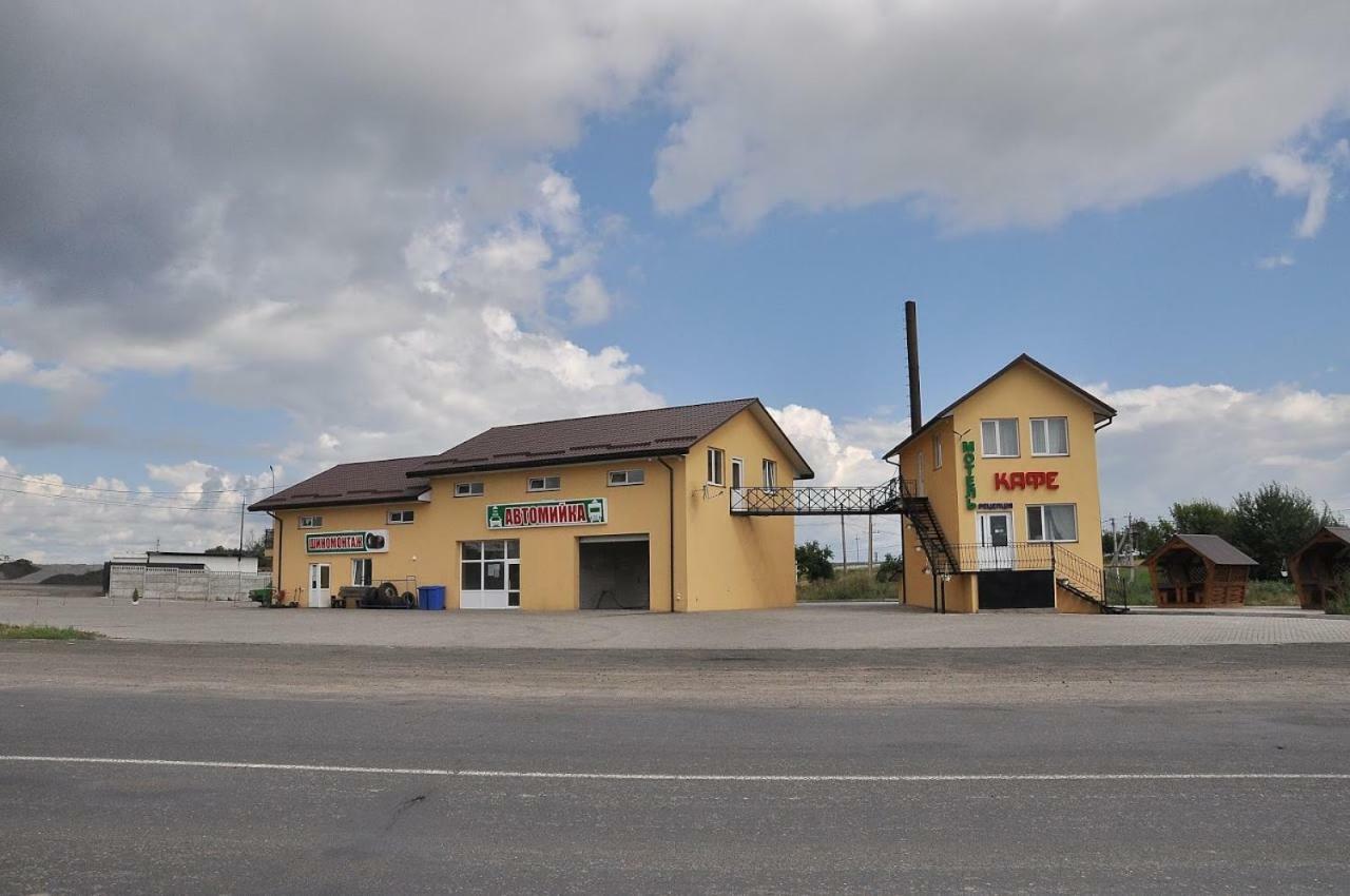 Motel Lutsk Lutsʼk Exterior foto
